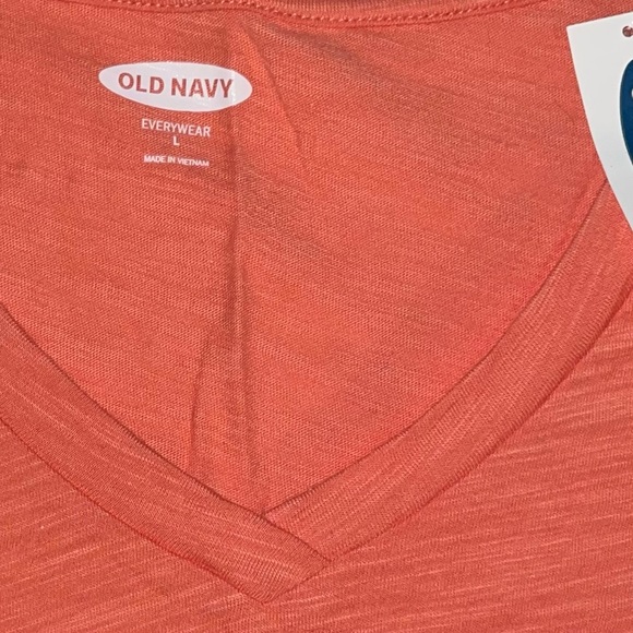 NWT Old Navy Coral Orange V Neck Knit Shirt Sz L - Picture 2 of 8